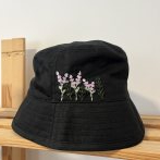 Bavlněný vyšívaný klobouček – černá - čtvrtý obrázek z galerie