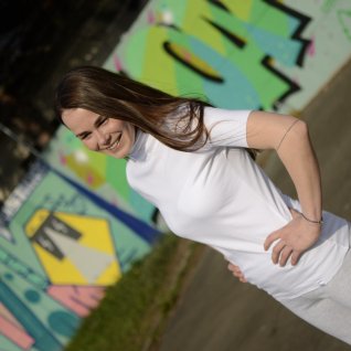 Rolák s krátkým rukávem – bílá - obrázek 1 z galerie