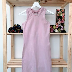 Tílkové šaty Audrey – starorůžová - první obrázek z galerie