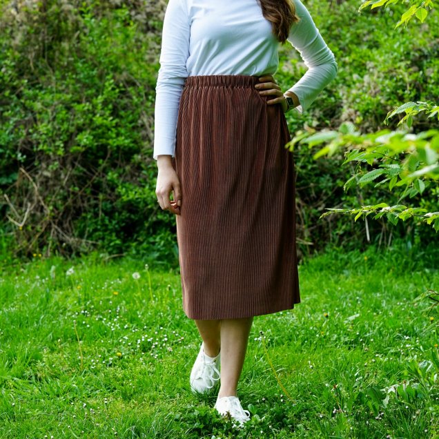 Sukně plisovaná – cihlová