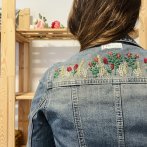 Vyšívaná džínová bunda – na přání - třetí obrázek z galerie