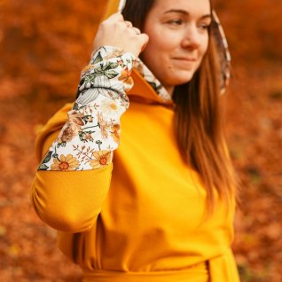 Šaty s květinovými prostřihy – hořčicová - obrázek 4 z galerie