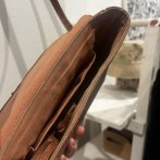 Kožená kabelka – Zlaté květy - čtvrtý obrázek z galerie