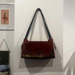 Kožená kabelka – Květy - druhý obrázek z galerie