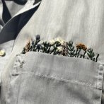 Košile vyšívaná #012 – světle modrá - třetí obrázek z galerie