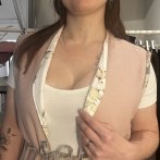 Upcyklovaná vesta #002 – růžová - třetí obrázek z galerie