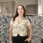 Upcyklovaná vesta #007 – krémová - první obrázek z galerie