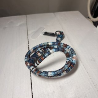 Boho popruh na telefon – modro-hnědá - obrázek 2 z galerie